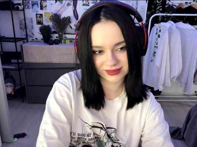 UrEmily webcam