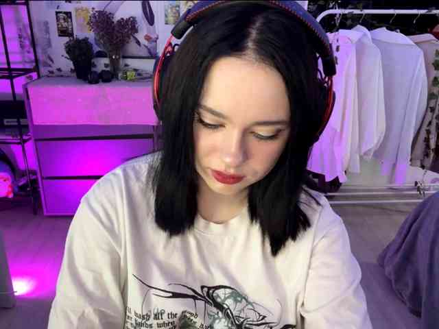 UrEmily webcam