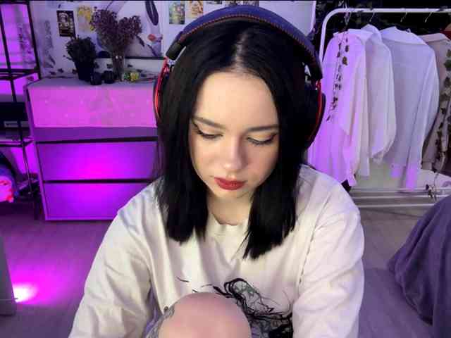 UrEmily webcam