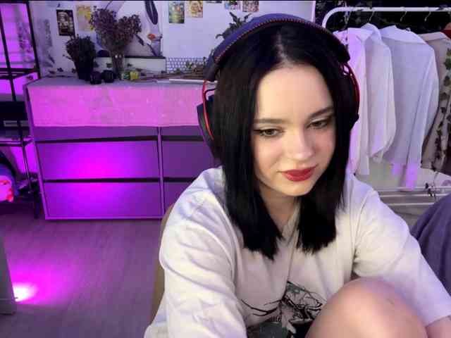 UrEmily webcam