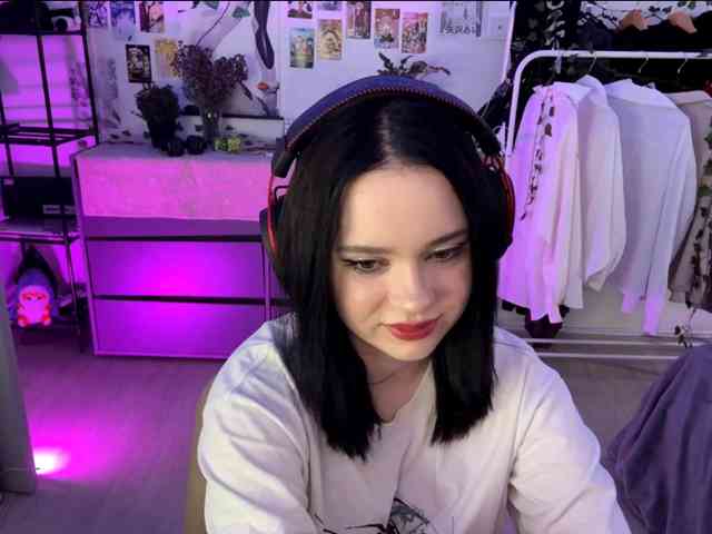 UrEmily webcam