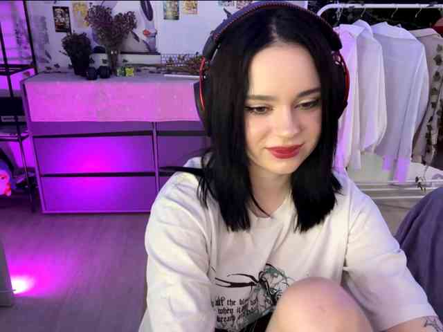 UrEmily webcam