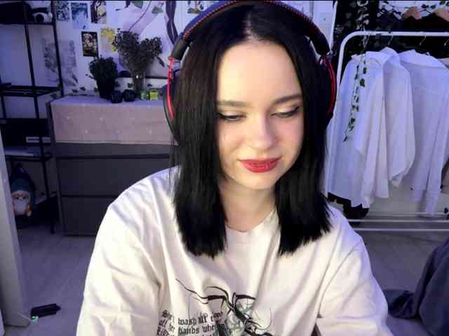 UrEmily webcam