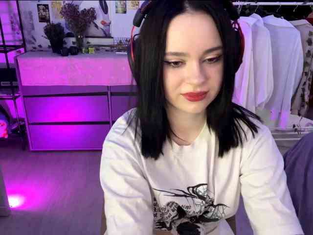 UrEmily webcam