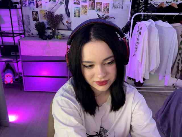 UrEmily webcam
