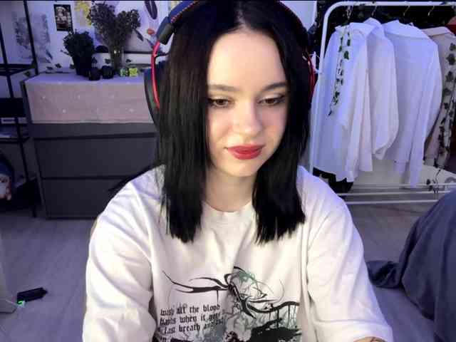UrEmily webcam
