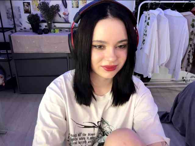 UrEmily webcam