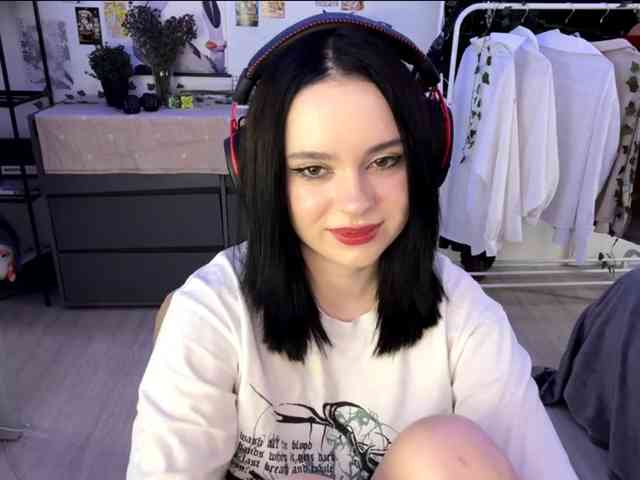 UrEmily webcam