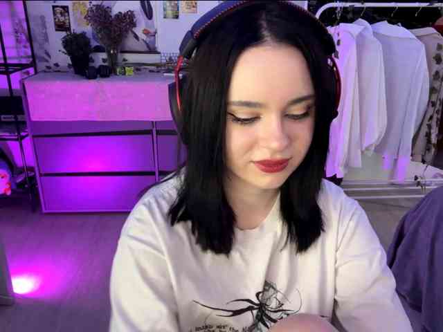 UrEmily webcam