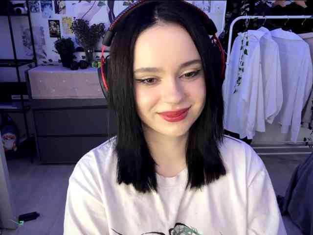 UrEmily webcam