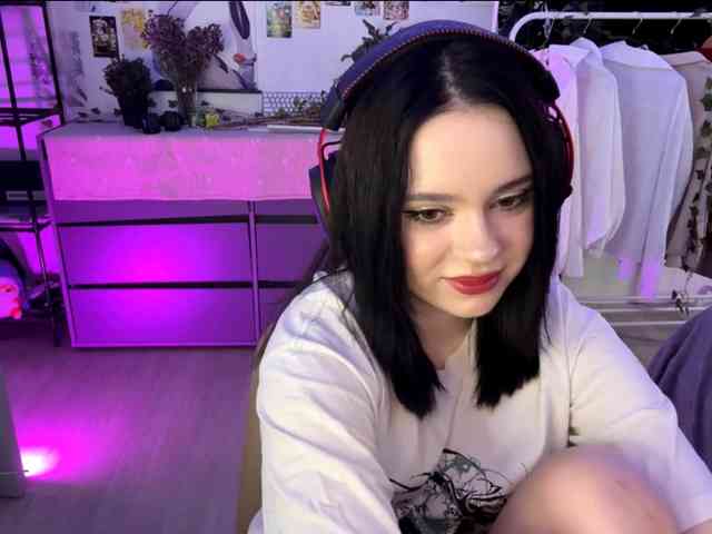UrEmily webcam