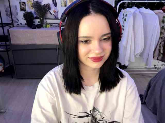 UrEmily webcam