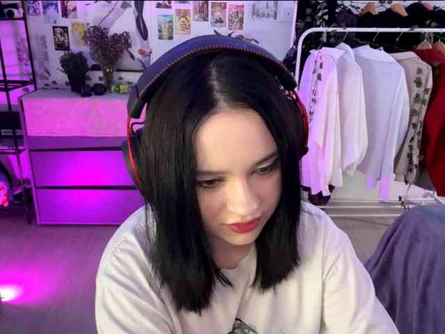 UrEmily webcam