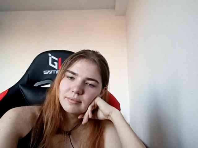 KeniaBarnet webcam
