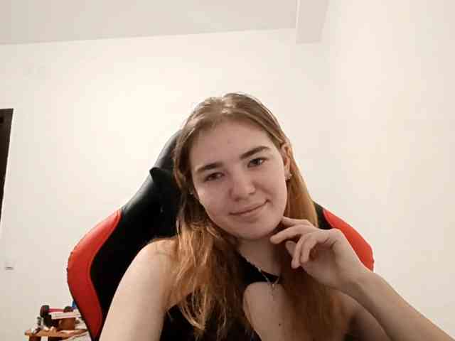 KeniaBarnet webcam