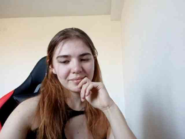 KeniaBarnet webcam