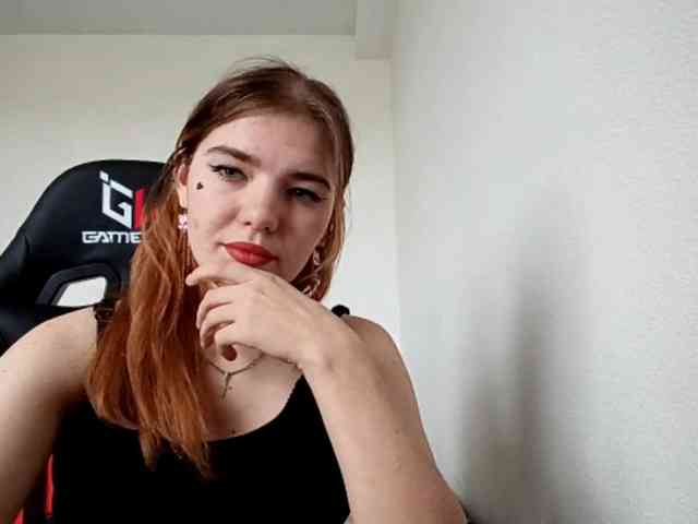 KeniaBarnet webcam