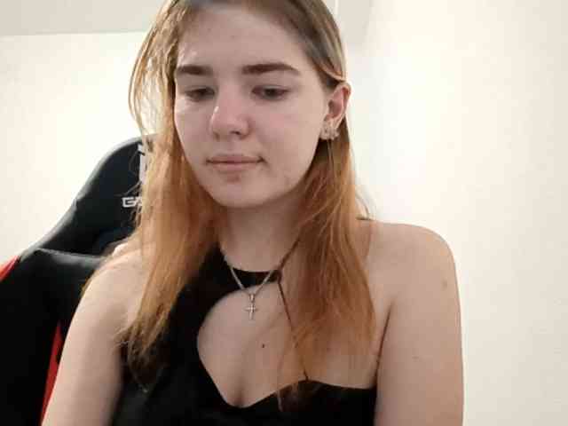 KeniaBarnet webcam