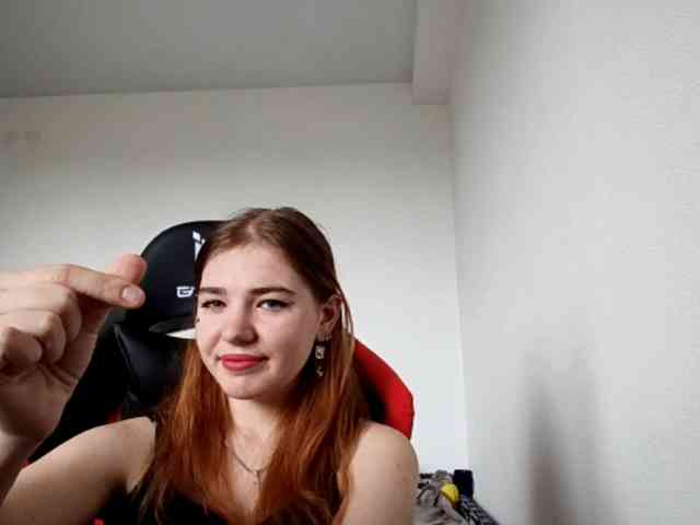 KeniaBarnet webcam
