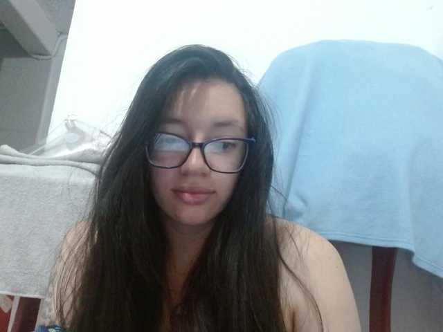 EVITHA from BongaCams