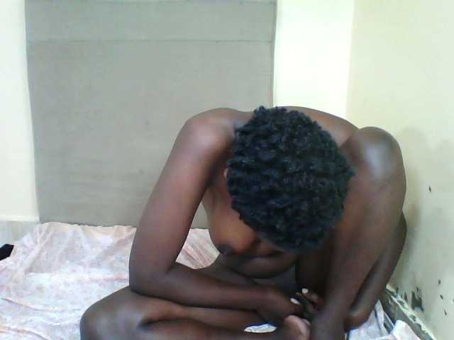 Sex chat gratuit in direct cu Bads-girles pe BongaCams