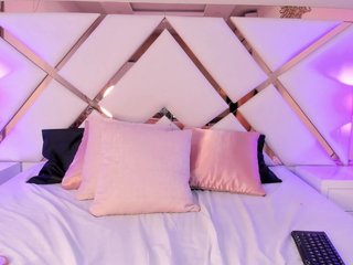 EmaaTaylor Porn Show