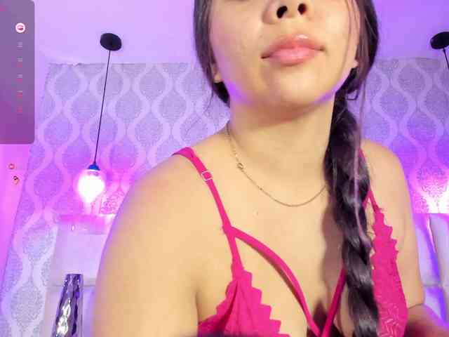 EmaaTaylor EmaaTaylor