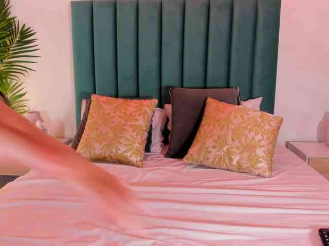 EmaaTaylor webcam