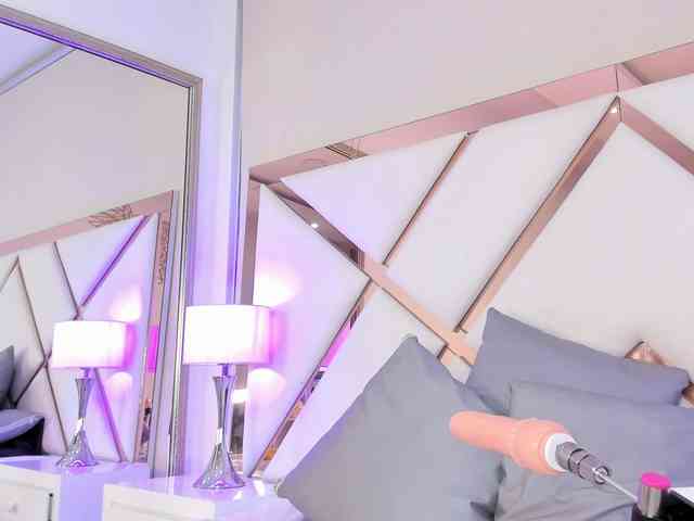 EmaaTaylor EmaaTaylor