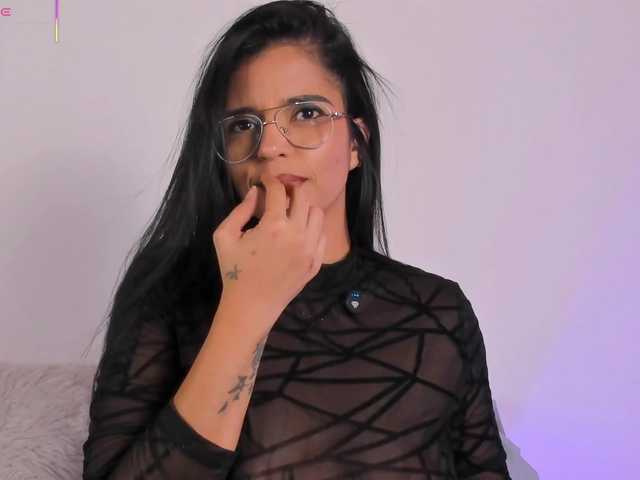 IvonneDuarte's BongaCams show and profile