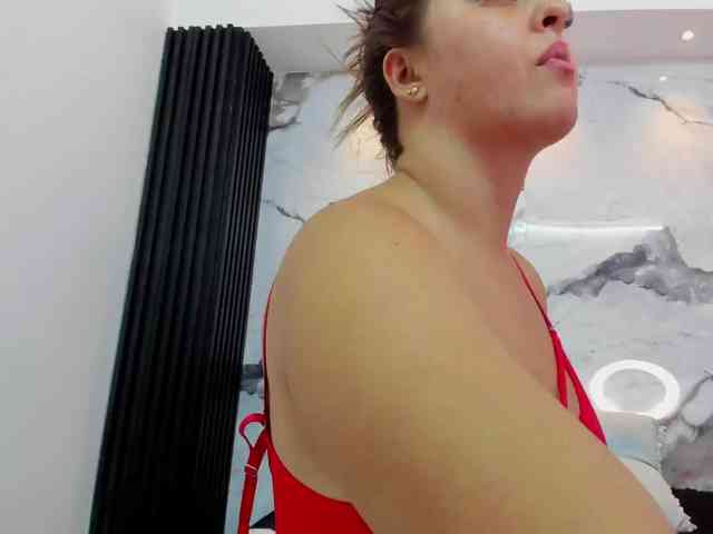 AbbyCastiblanco webcam