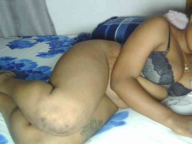 Queenmama webcam