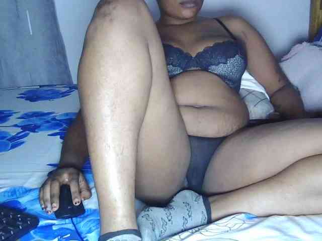 Queenmama webcam