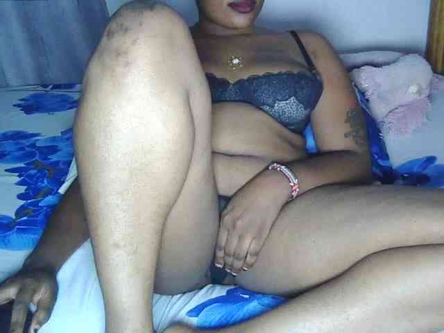 Queenmama webcam