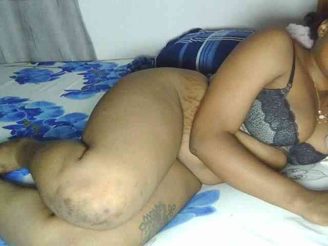 Queenmama webcam