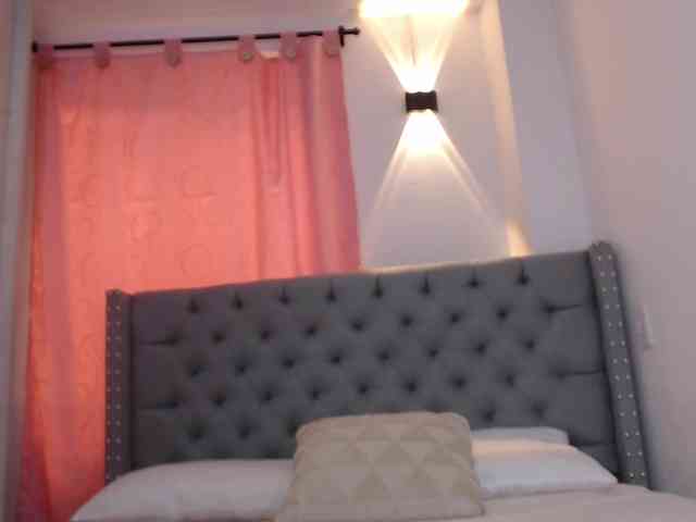 celeste-cute1 Live Webcam on BongaCams