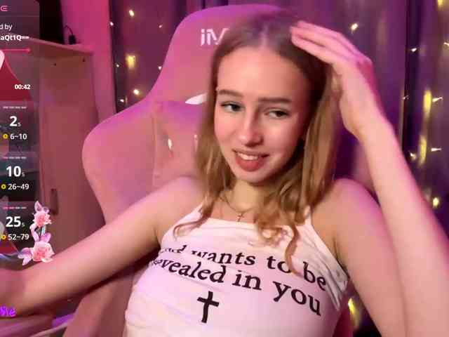 SweetyWhisper webcam