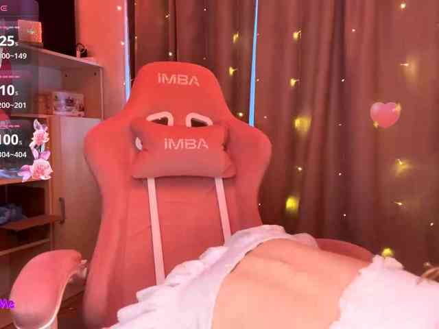 SweetyWhisper webcam