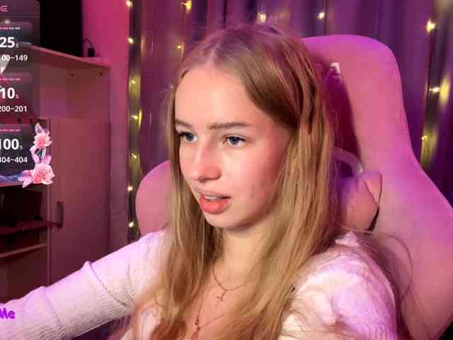 SweetyWhisper webcam