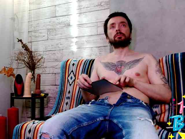 MarkusRivas MarkusRivas