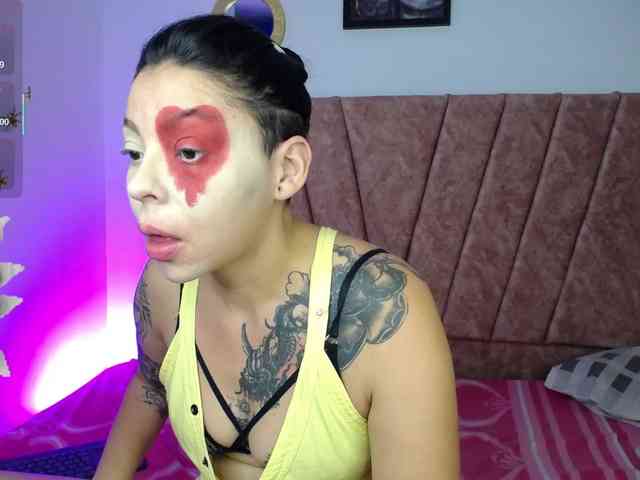 scarlet-jones webcam