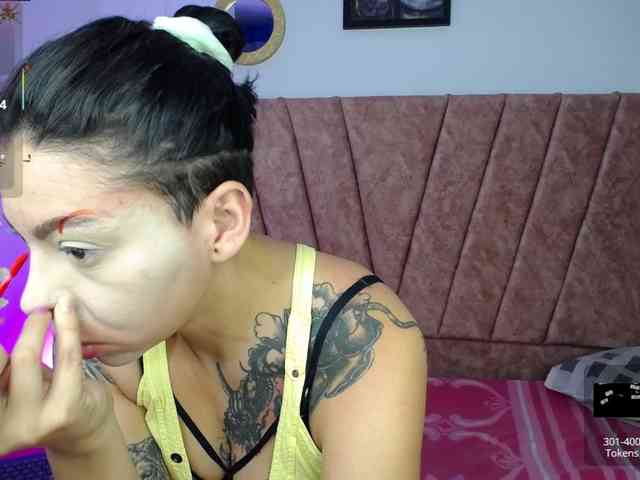 scarlet-jones webcam