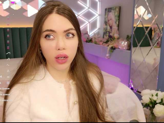 видео MimiForce