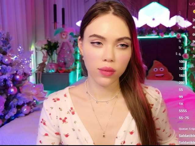 MimiForce's BongaCams show and profile