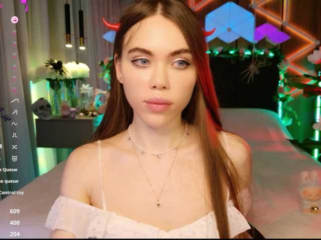 Discover 19 years old MimiForce from BongaCams MimiForce from BongaCams