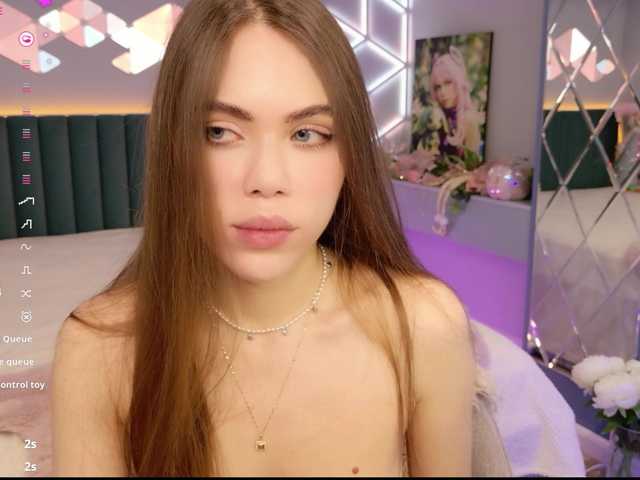 видео MimiForce