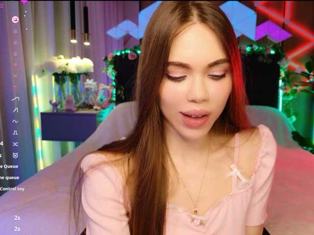 MimiForce – webcam model profile photo
