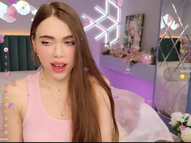 MimiForce's BongaCams show and profile