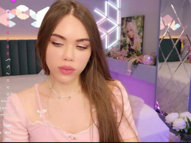 MimiForce's BongaCams show and profile