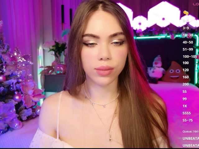 MimiForce's BongaCams show and profile